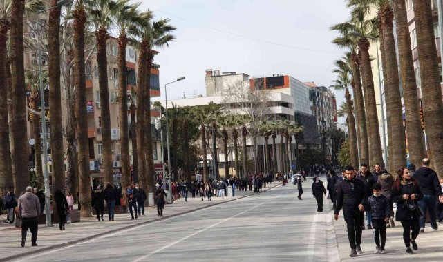 Denizli&#039;de uzun aradan sonra vaka sayısındaki düşüşler devam ediyor