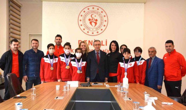 Denizlili şampiyonlar İbanoğlu&#039;nu ziyaret etti