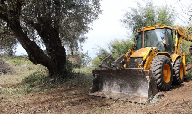 Didim Belediyesi orman yangınlarına karşı çalışmalarını sürdürüyor