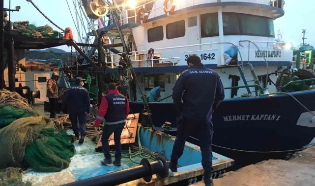 Didim'de gırgır tekneleri denetlendi