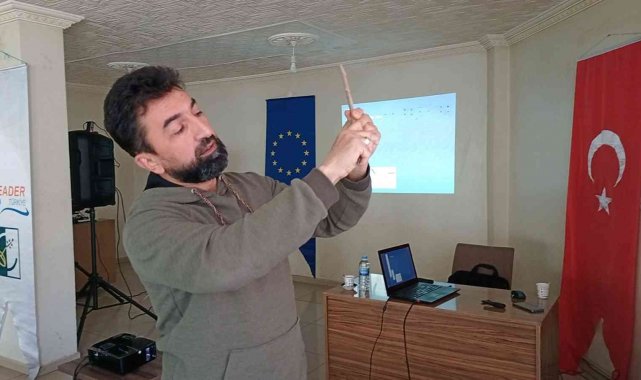 DİKKAD'dan çiftçilere aşılama eğitimi