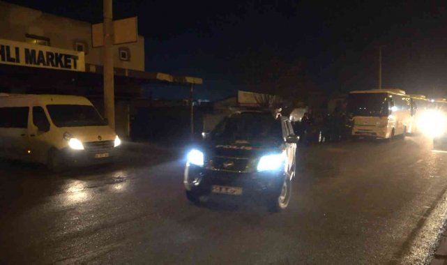 Diyarbakır&#039;da kız kaçırma olayında kan döküldü: 6 yaralı, çok sayıda gözaltı