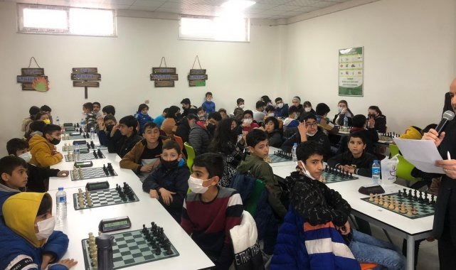 Doğa Kolejinde satranç turnuvası başladı