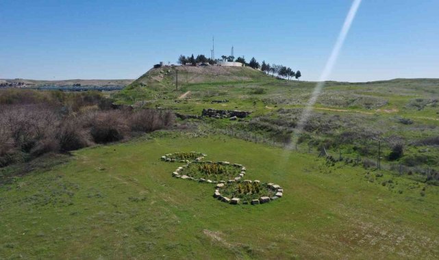 Dünyaca ünlü İtalyan sanatçı, Pistoletto'nun "Üçüncü Bahçe" eseri, Karkamış'ta sergileniyor