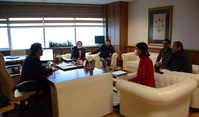 Düzce Üniversitesinde açık kapı