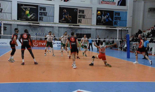 Efeler Ligi: Cizre Belediyespor: 0 - Ziraat Bankası: 3