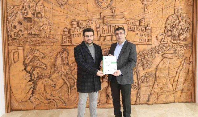 Eğitim-Bir-Sen Nevşehir Şube Başkanı Mustafa Çiftci'den Rektör Aktekin'e ziyaret