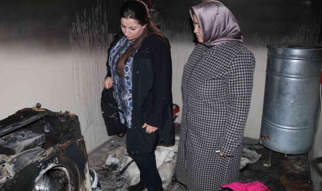 Ekinci'nin eşi Sibel Ekinci'den evi yanan aileye ziyaret