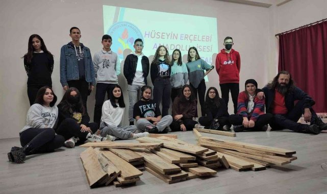 Eko-Okul Projesi ile çöpler komposta dönüştürülüyor