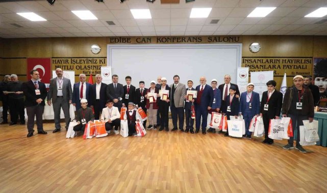 Elazığ'da Genç Sada Kur'an-ı Kerim'i Güzel Okuma Yarışması