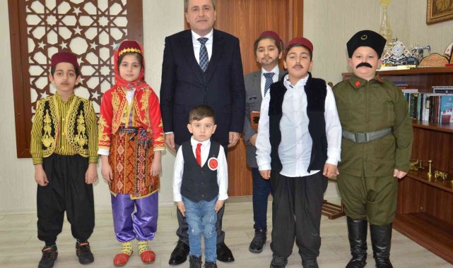 Elbistan'da "Mehmet Akif Aramızda" projesi hayata geçirildi