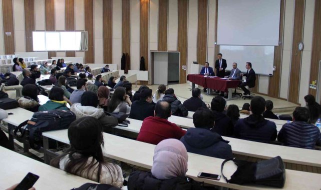 Elçi Müsteşarı Simon, Alman öğrencilere GAÜN'ü önerdi