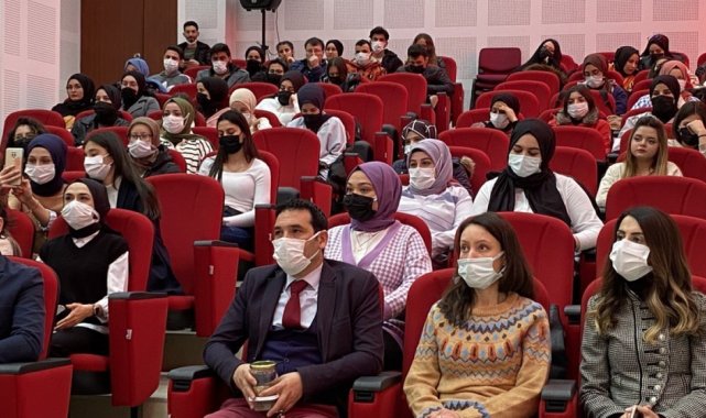 Emet MYO'da, "Dünya Sosyal Hizmet Günü" isimli konferans