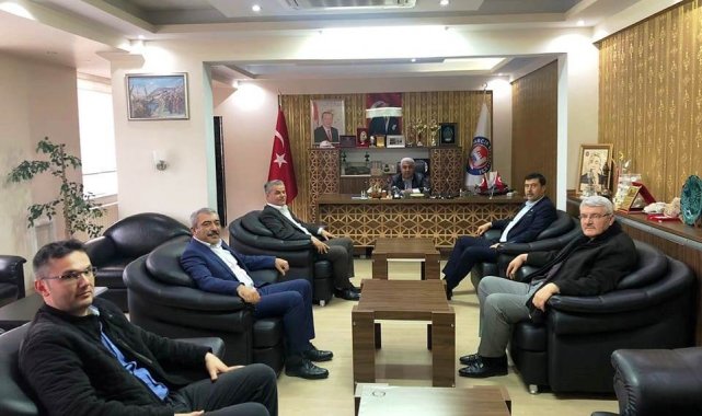 Emet ve Hisarcık'ta belediye başkanları buluşması