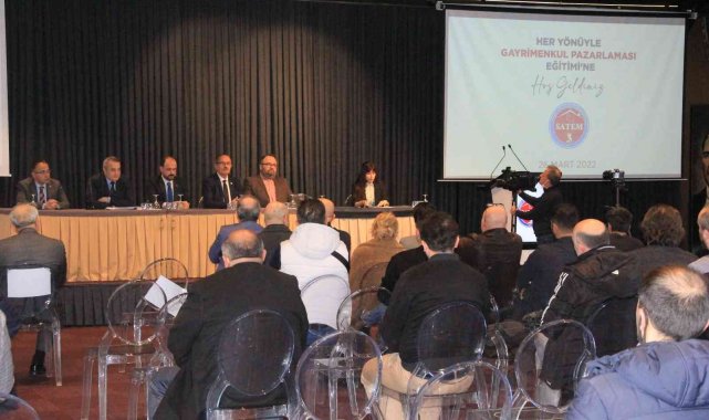 Emlakçılara gayrimenkul pazarlama eğitimi