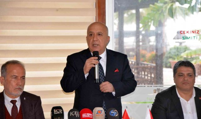 Emniyet Müdürü Aslan, gazetecilerle bir araya geldi