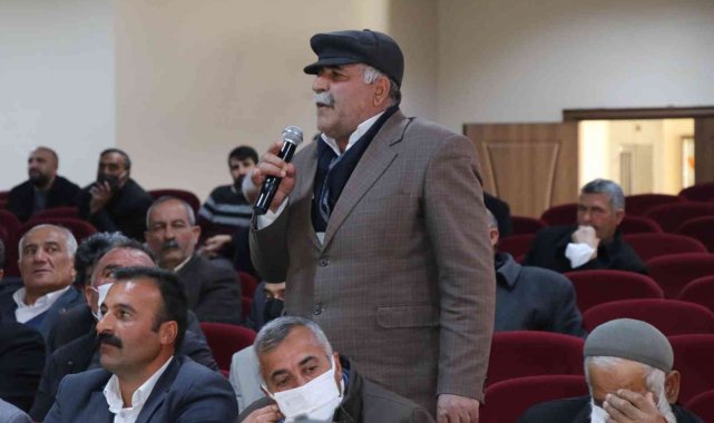 Erciş&#039;te çiftçilerle istişare toplantısı