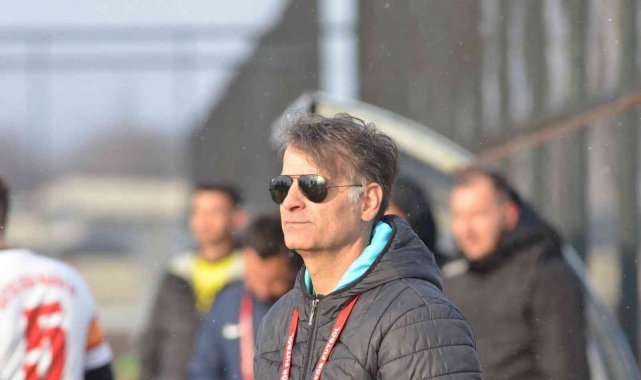 Erciyes Esen Makinaspor&#039;da ayrılık