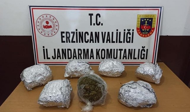 Erzincan'da 4 kilo 34 gram esrar ele geçirildi