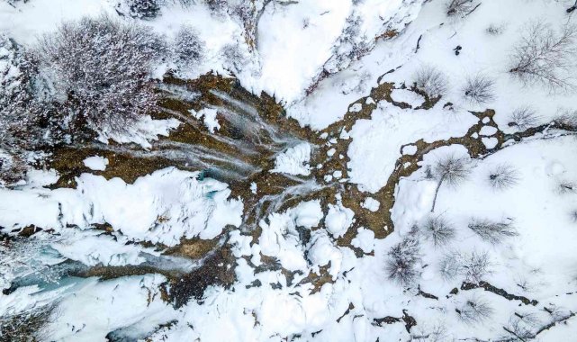 Erzincan'da yoğun kar yağışı