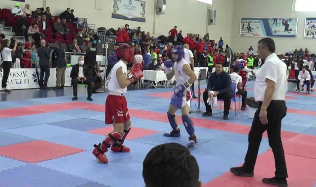 Erzurum&#039;da Türkiye Üniversiteler Kick Boks Şampiyonası heyecanı
