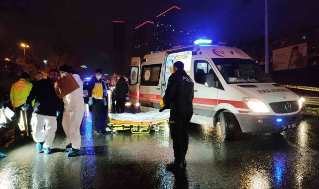 Esenyurt'ta köprüden atlayan erkek şahıs hayatını kaybetti