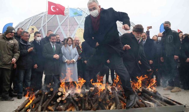 Eskişehir&#039;de baharın habercisi Nevruz coşkuyla kutlandı
