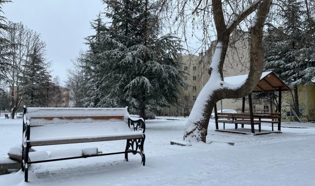 Eskişehir'de mart kapıdan baktırdı