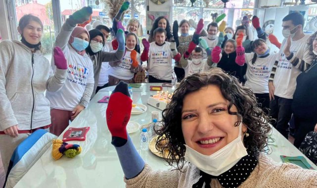 Eskişehir'de özel öğrencilerin boyama etkinliği