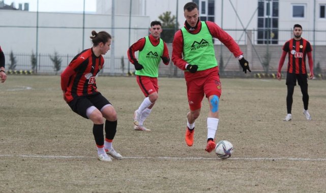 Eskişehirspor, Tarsus İdman Yurdu maçına hazırlanıyor