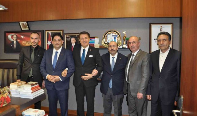 ETB Yönetim Kurulu Başkanı Oral ve yönetim kurulu üyeleri Ankara'ya çıkarma yaptılar