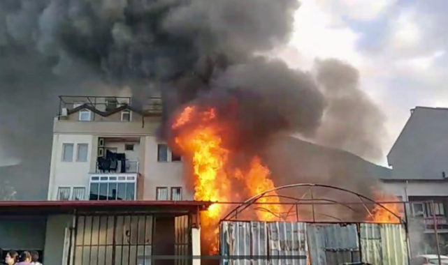 Fethiye&#039;de mobilya atölyesi yandı