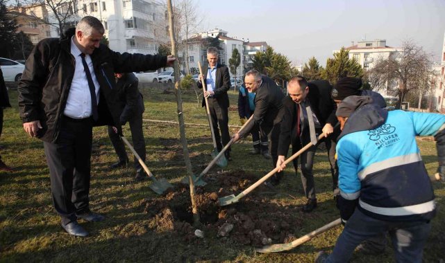 Fidanlar toprakla buluştu