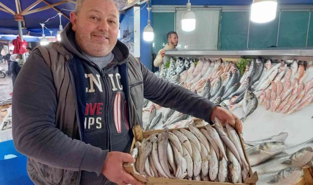 Fırtına ve soğuklar balık fiyatlarını etkiledi