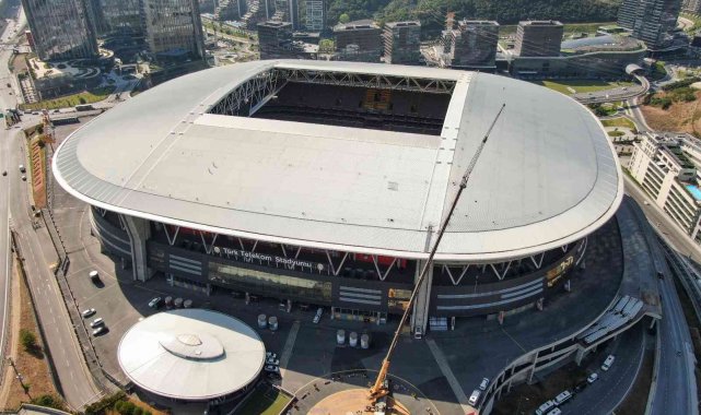 Galatasaray ile Beşiktaş, Nef Stadyumu'nda 12. kez karşılaşacak
