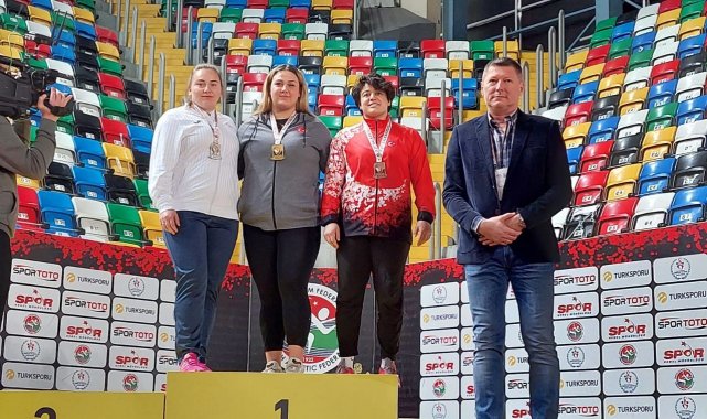 GAÜN öğrencisi milli sporcudan büyük başarı