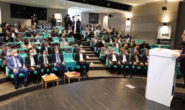 GAÜN'de Göç Çalıştayı