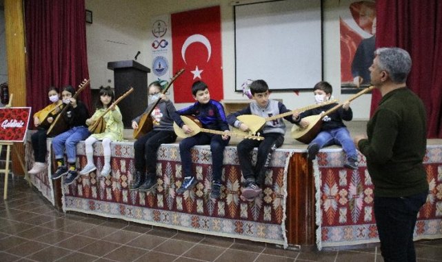 Gediz&#039;de bağlama kursu açıldı