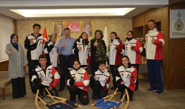 Gedizli kayakçılar Erzurum'da Naturel Kızak Türkiye Şampiyonası'nda yarışacak