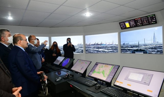 Geleceğin kaptan adayları denize açılmadan dünyayı gezecekler