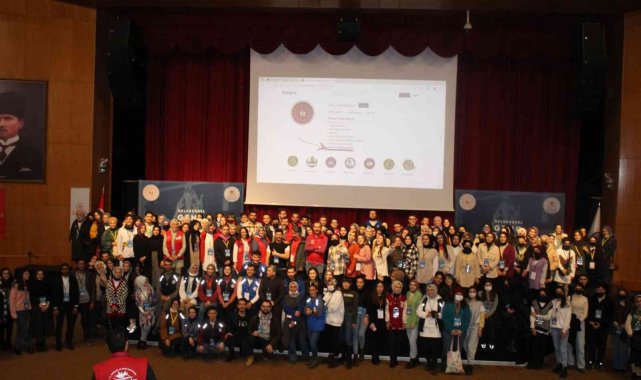 Genç gönüllü çalıştayı düzenlendi