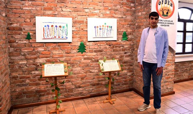 Genç sanatçı damlalarla duygularını anlattı