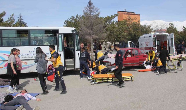 Gerçeği aratmayan "triaj" tatbikatı