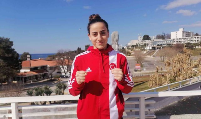 Gizem Özer, Avrupa Şampiyonası'na iyi başladı