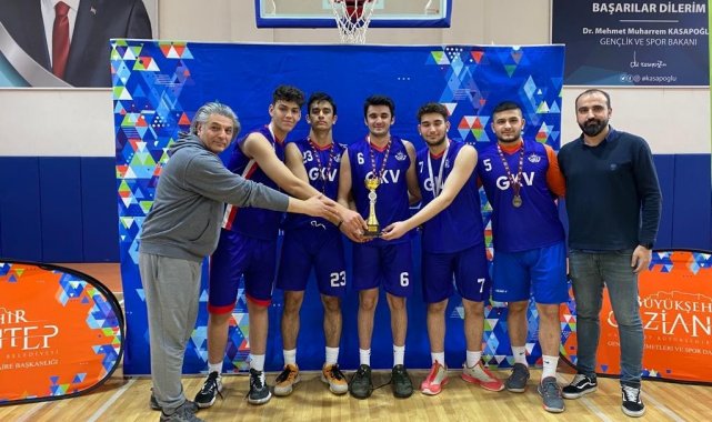 GKV Özel Liseleri Gaziantep basketbol şampiyonu oldu