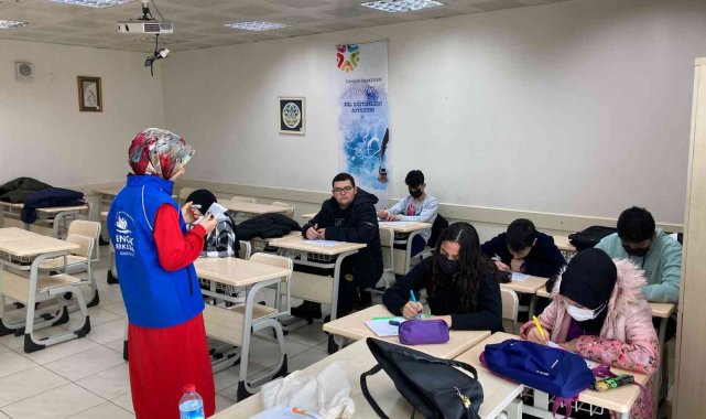 Gönülden gönüle öğreniyorlar