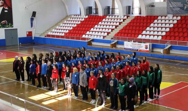 GSB yurtları potada buluştu