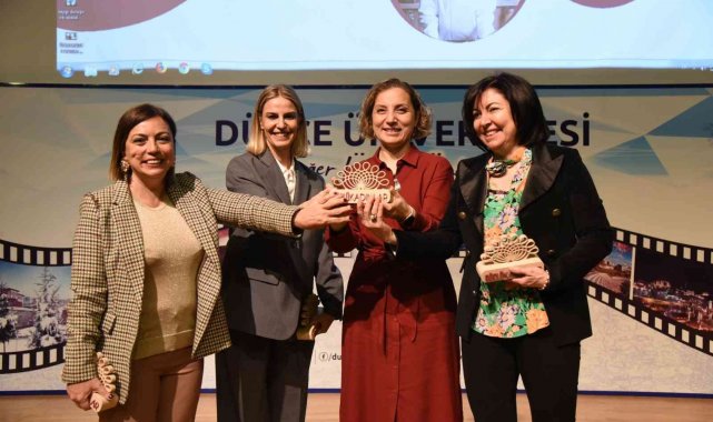 Güçlü kadınlar Düzce Üniversitesi'nde buluştu