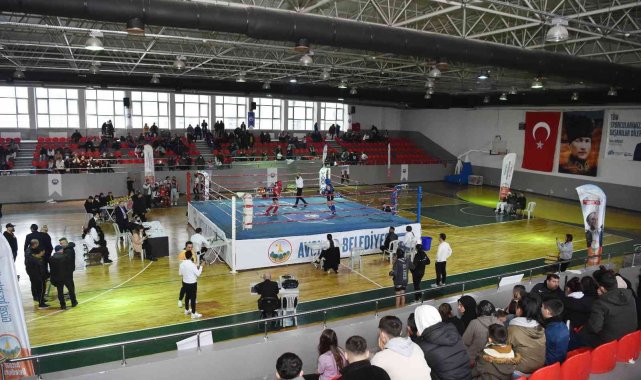 Güçlü Kadınlar&quot; Avcılar&#039;da ringe çıktı