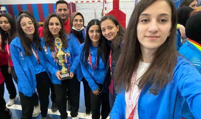 Gümüş kupa Erzurum&#039;a